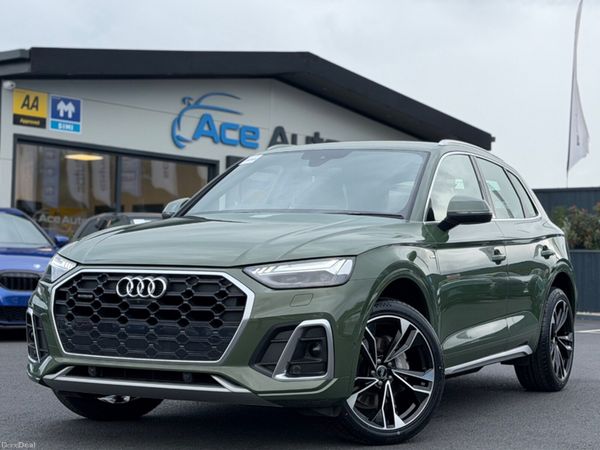 Audi Q5 SUV, Diesel, 2022, Green