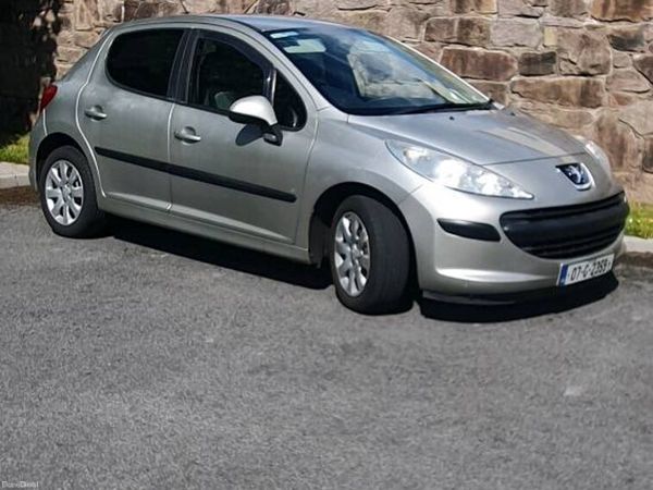 Peugeot 207 Hatchback, Petrol, 2007, Silver