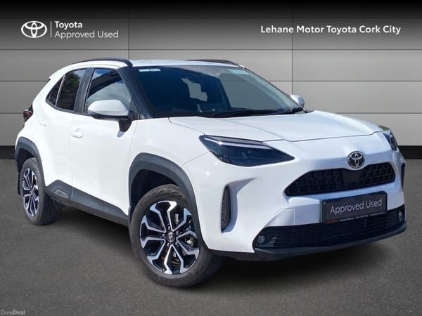 Toyota Yaris Cross Hatchback, Petrol Hybrid, 2026, White