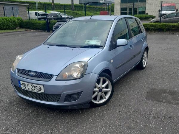 Ford Fiesta Hatchback, Petrol, 2006, Blue