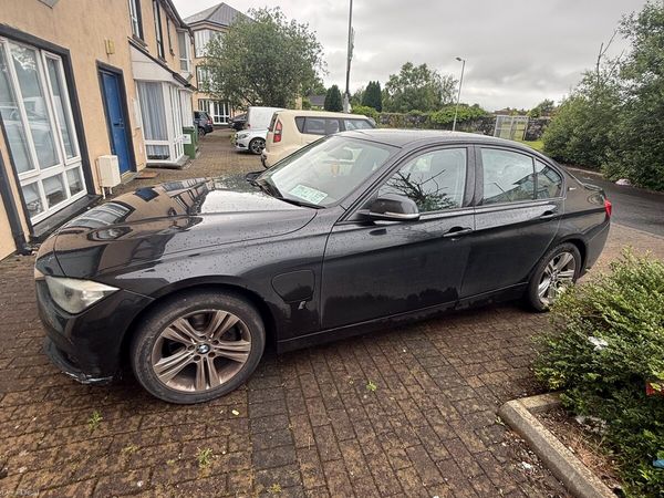 BMW 3-Series Saloon, Petrol Plug-in Hybrid, 2017, Black