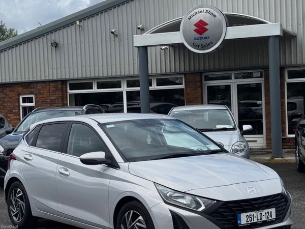 Hyundai i20 Hatchback, Petrol, 2025, Grey