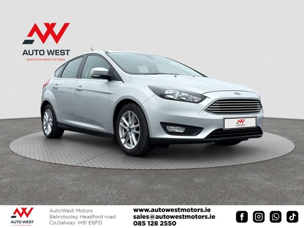 Ford Focus Hatchback, Petrol, 2016, Silver