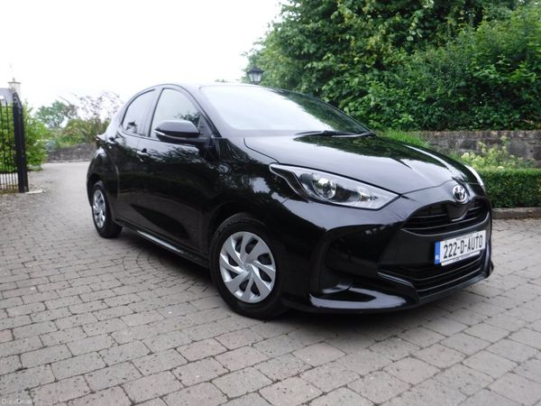 Toyota Yaris Hatchback, Petrol, 2022, Black