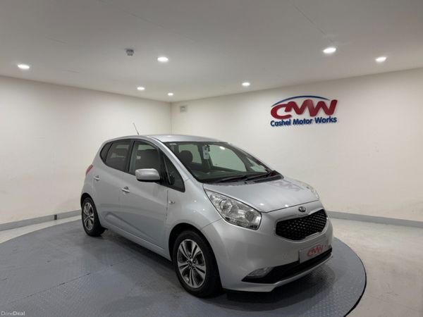 Kia Venga MPV, Diesel, 2016, Silver