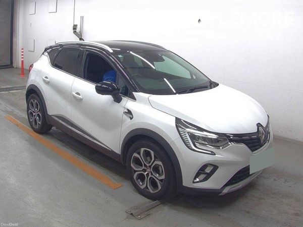 Renault Captur Hatchback, Petrol, 2022, White