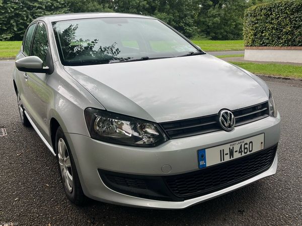 Volkswagen Polo Hatchback, Petrol, 2011, Silver