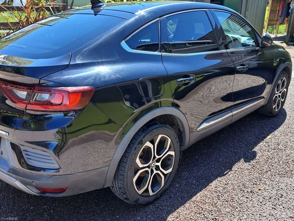 Renault Arkana Hatchback, Petrol, 2022, Black