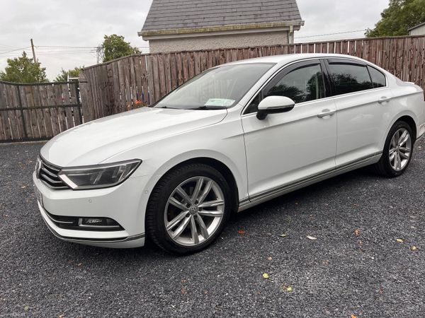 Volkswagen Passat Saloon, Diesel, 2016, White