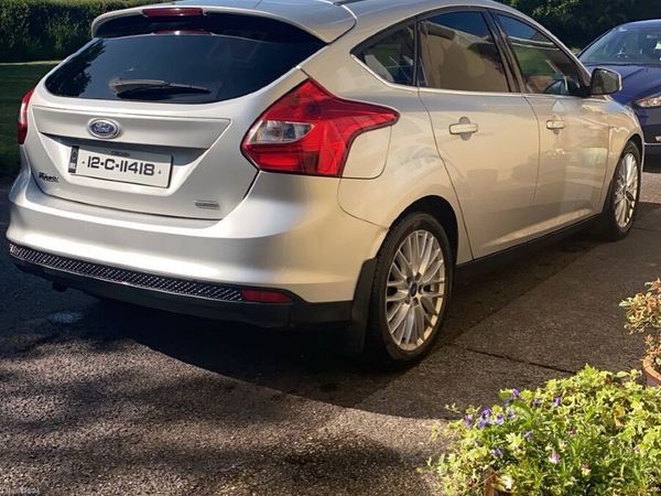 Ford Focus Hatchback, Diesel, 2012, Silver