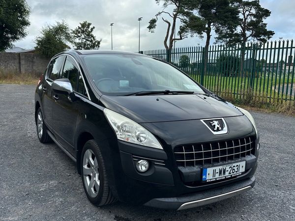 Peugeot 3008 MPV, Diesel, 2011, Black