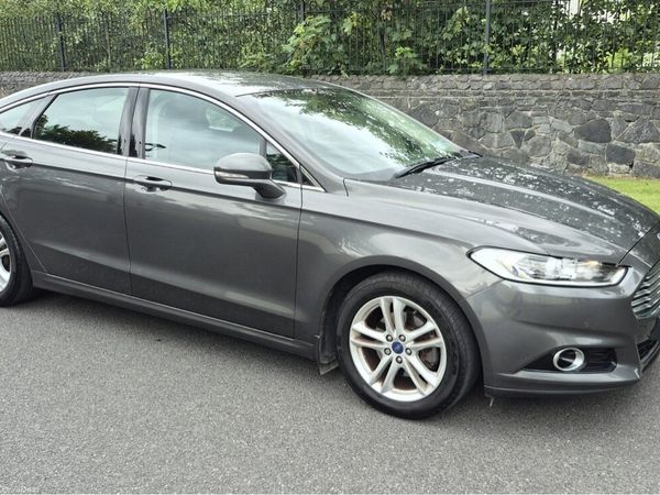 Ford Mondeo Hatchback, Petrol, 2016, Grey