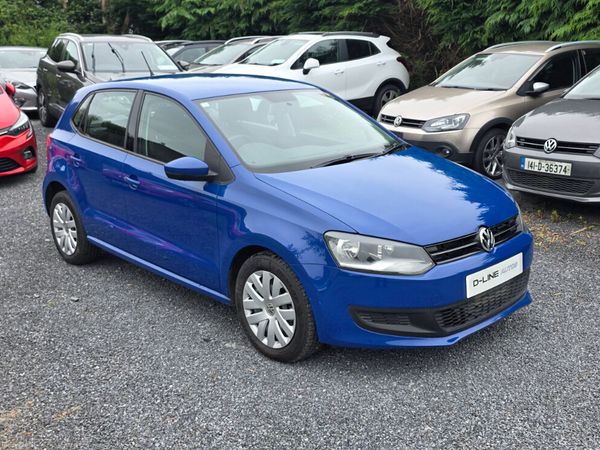 Volkswagen Polo Hatchback, Petrol, 2013, Blue