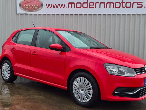 Volkswagen Polo Hatchback, Petrol, 2016, Red