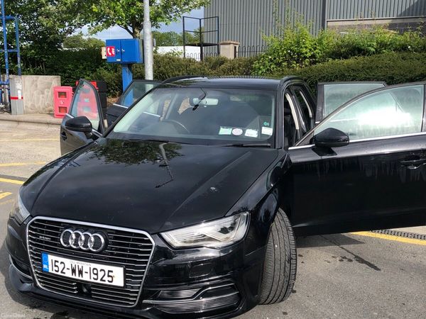 Audi A3 Hatchback, Petrol Plug-in Hybrid, 2015, Black
