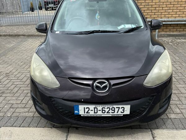 Mazda Demio MPV, Petrol, 2012, Black