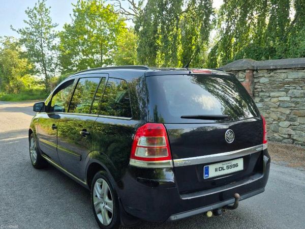 Vauxhall Zafira MPV, Diesel, 2011, Black