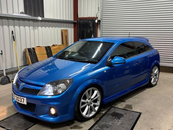 Vauxhall Astra Hatchback, Petrol, 2010, Blue