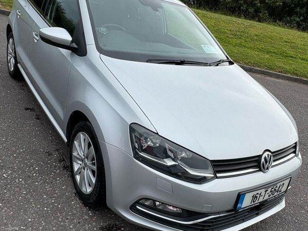 Volkswagen Polo Hatchback, Petrol, 2016, Silver