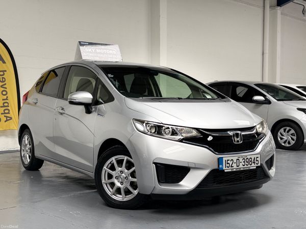 Honda Jazz Hatchback, Petrol Hybrid, 2015, Silver
