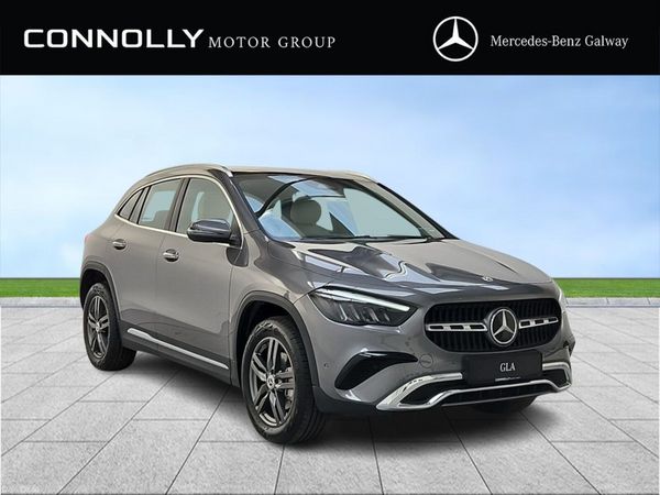 Mercedes-Benz GLA SUV, Diesel, 2026, Grey