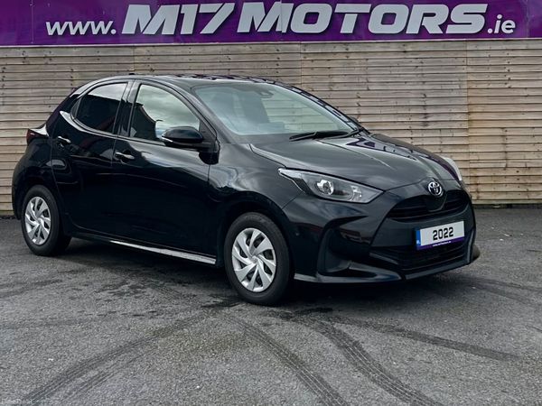 Toyota Yaris Hatchback, Petrol, 2022, Black