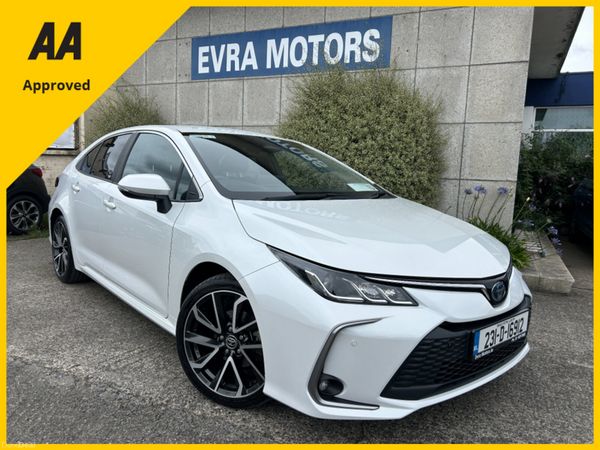 Toyota Corolla Saloon, Petrol Hybrid, 2023, White