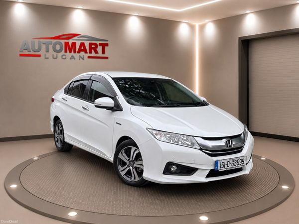 Honda Grace Saloon, Petrol Hybrid, 2015, White