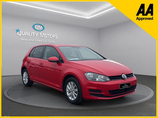 Volkswagen Golf Hatchback, Petrol, 2015, Red