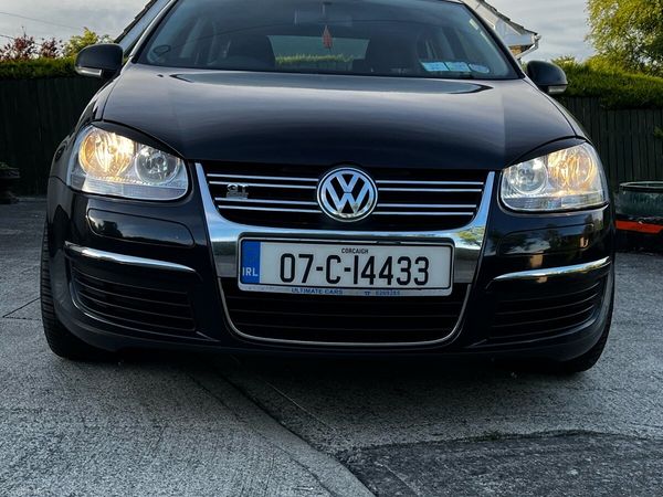 Volkswagen Jetta Saloon, Petrol, 2007, Black