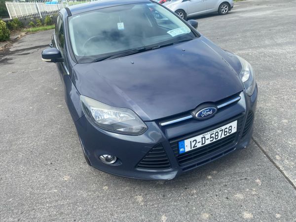 Ford Focus Hatchback, Diesel, 2012, Grey