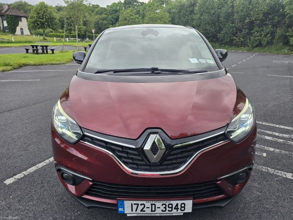 Renault Scenic MPV, Diesel, 2017, Red