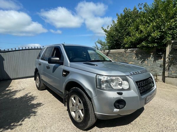 Land Rover Freelander SUV, Diesel, 2010, Silver