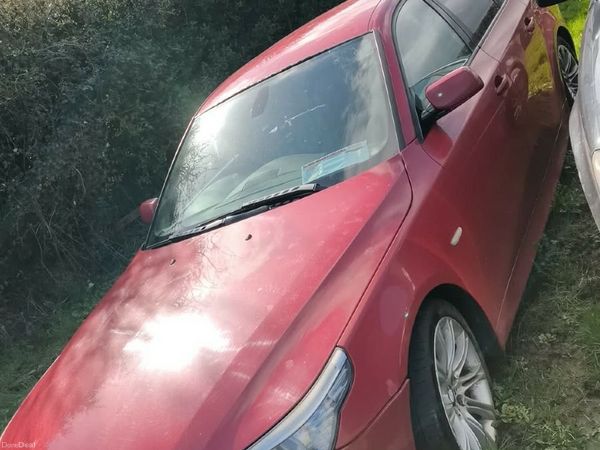 BMW 5-Series Saloon, Diesel, 2009, Red
