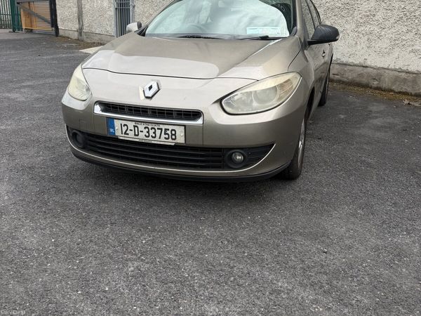 Renault Fluence Saloon, Diesel, 2012, Gold