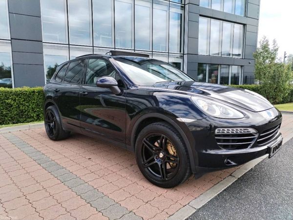Porsche Cayenne SUV, Diesel, 2012, Black