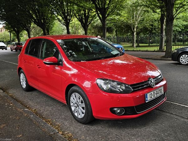 Volkswagen Golf Hatchback, Petrol, 2012, Red