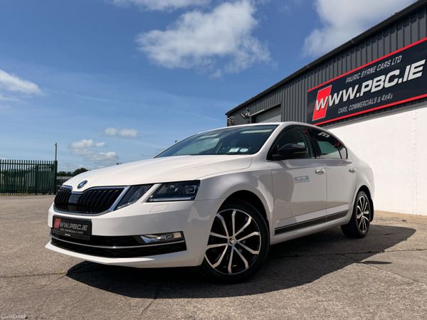 Skoda Octavia Saloon, Petrol, 2018, White