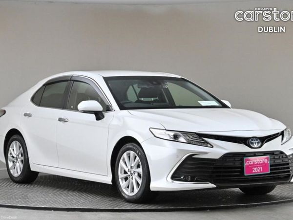 Toyota Camry Saloon, Petrol Hybrid, 2021, White
