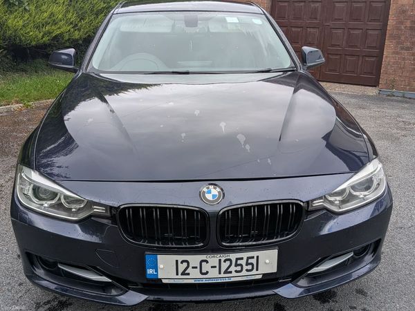 BMW 3-Series Saloon, Diesel, 2012, Blue