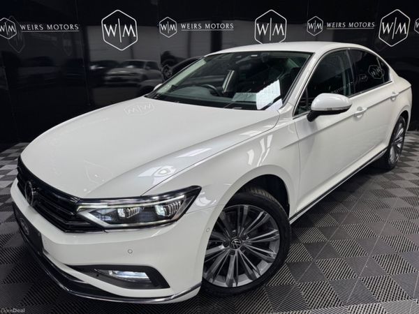 Volkswagen Passat Saloon, Diesel, 2021, White