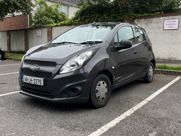 Chevrolet Spark Hatchback, Petrol, 2014, Grey
