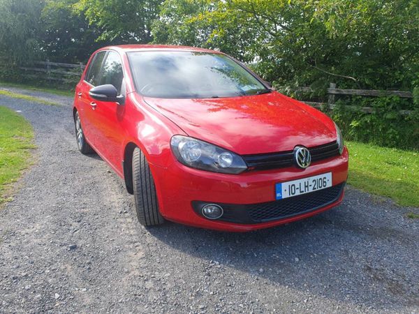 Volkswagen Golf Hatchback, Diesel, 2010, Red