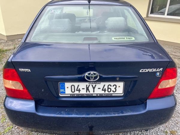 Toyota Corolla Saloon, Petrol, 2004, Blue