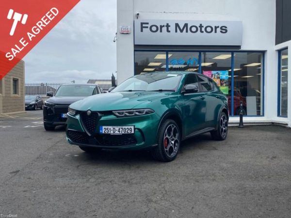 Alfa Romeo Tonale MPV, Petrol Plug-in Hybrid, 2025, Green