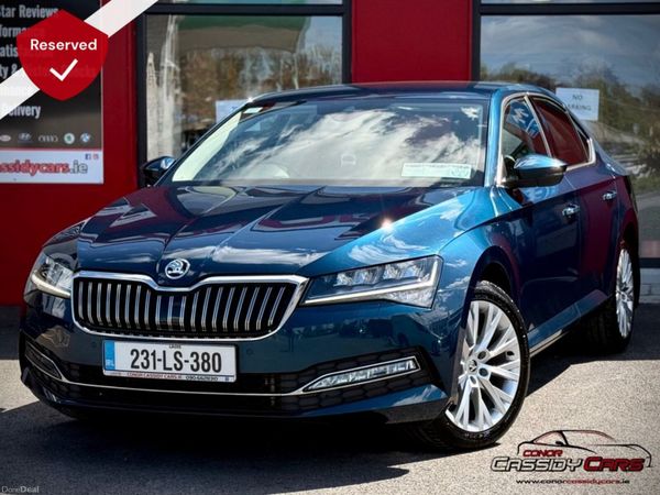 Skoda Superb Saloon, Diesel, 2023, Blue