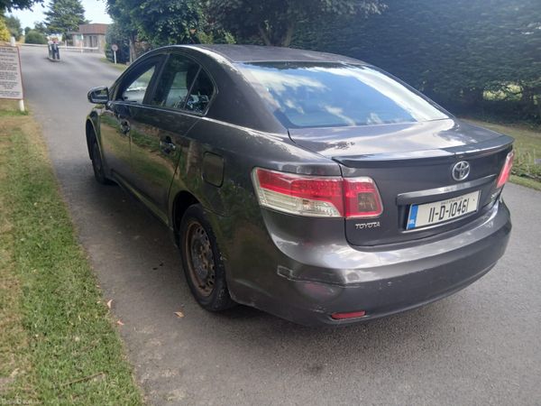 Toyota Avensis Saloon, Diesel, 2011, Grey