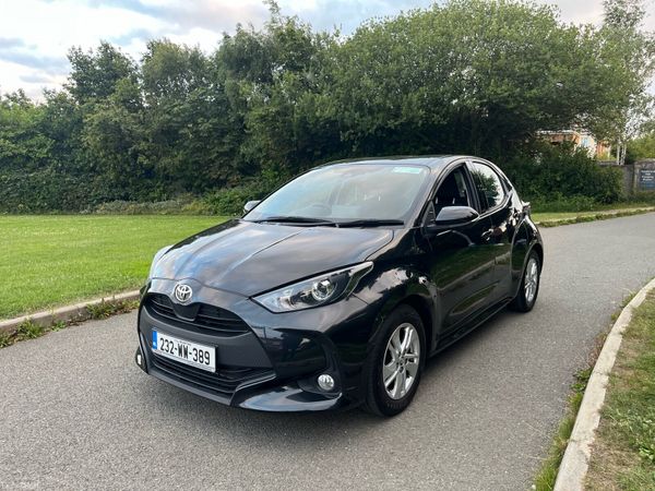 Toyota Yaris Hatchback, Petrol, 2023, Black