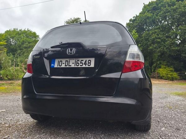 Honda Jazz Hatchback, Petrol, 2010, Black