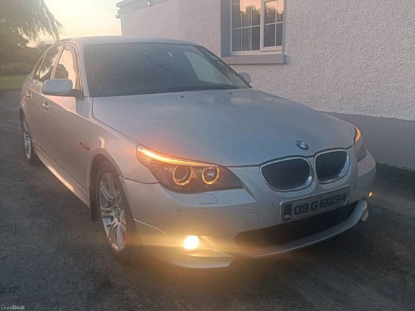 BMW 5-Series Saloon, Diesel, 2009, Silver